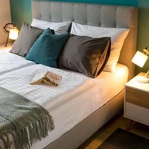 https://apartments-villa-fe.primorje-gorskikotar.com